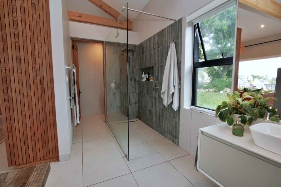 4 Bedroom Property for Sale in Stilbaai Wes Western Cape